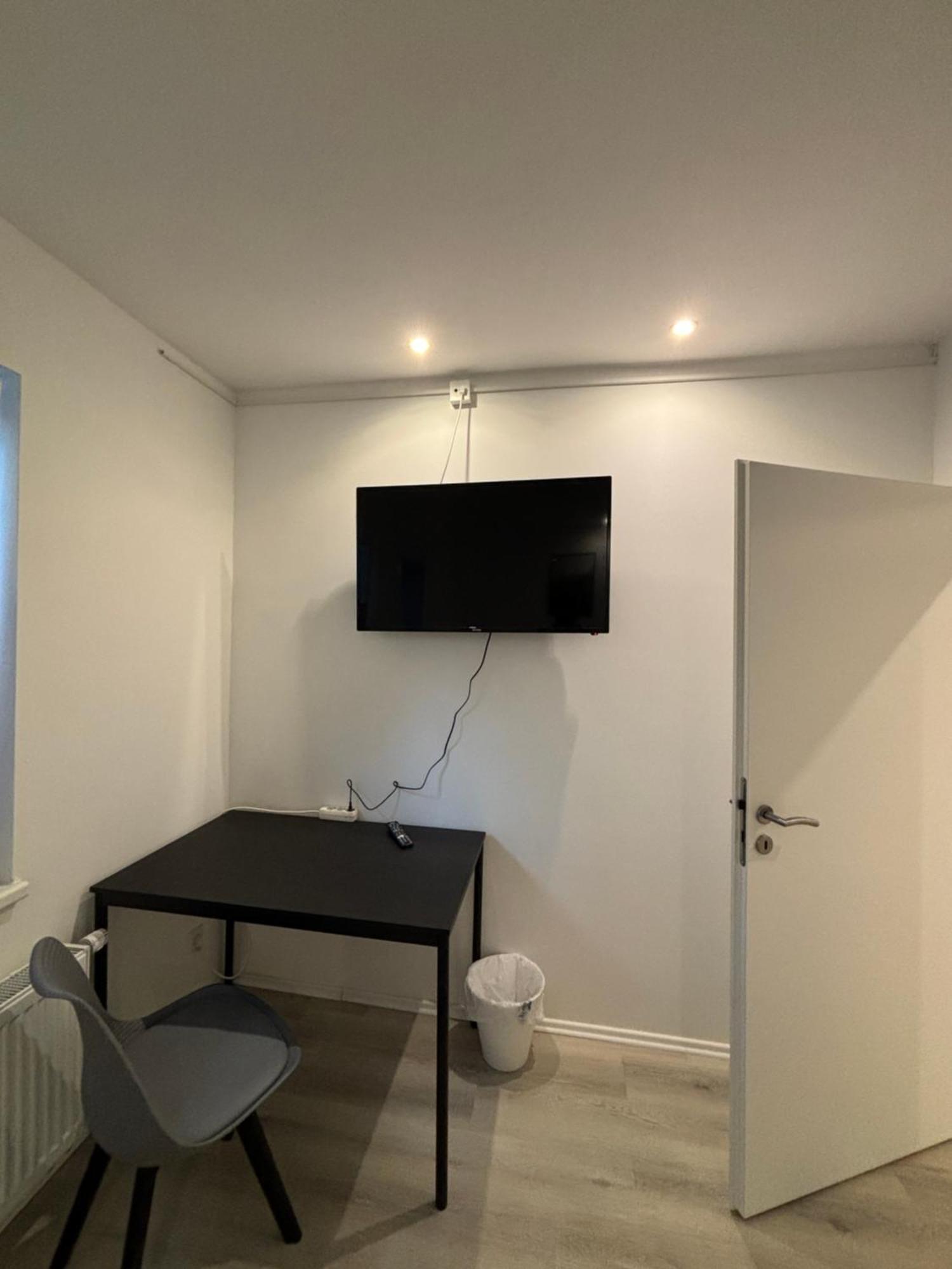 Harmony - 4 Schlafzimmer 2 Baeder Ganzes Apartement Μάινινγκεν Εξωτερικό φωτογραφία